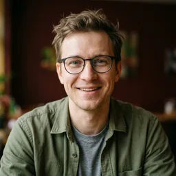 Олег Ведерников